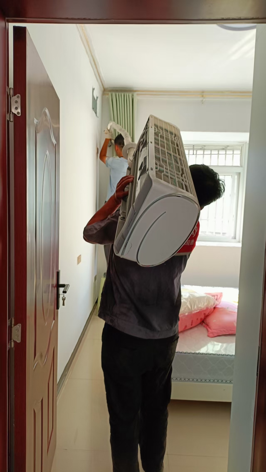 綦江区空调移机